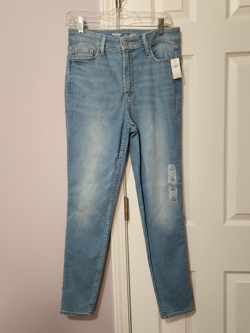 Old Navy Women's High-Rise Light Wash Skinny Jeans